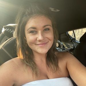 Meet your Posher, Kels